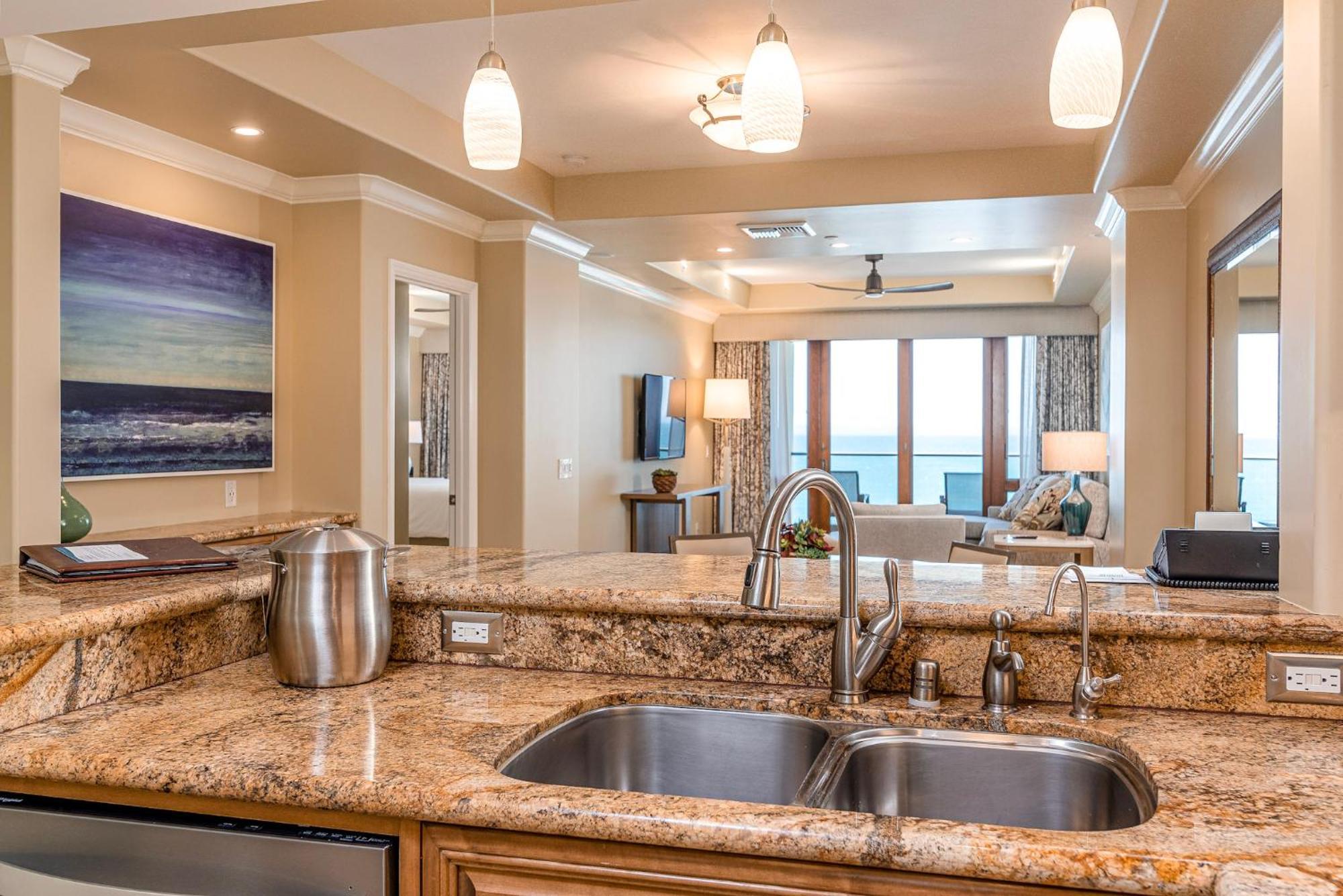 One-Bedroom Suite Ocean View