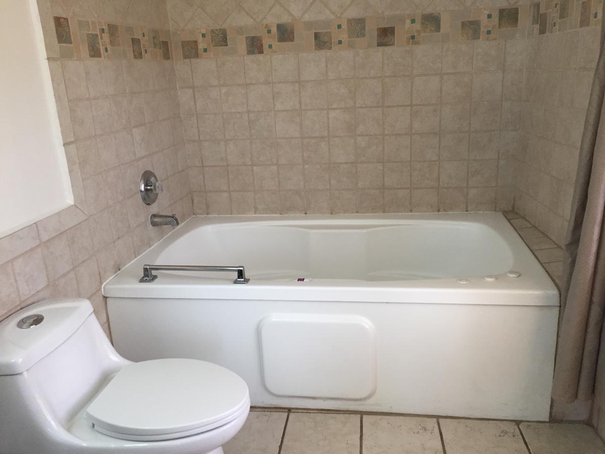King Room Spa Bath Non-Smoking